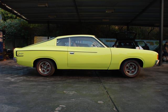 Valiant Charger XL - Image 30657