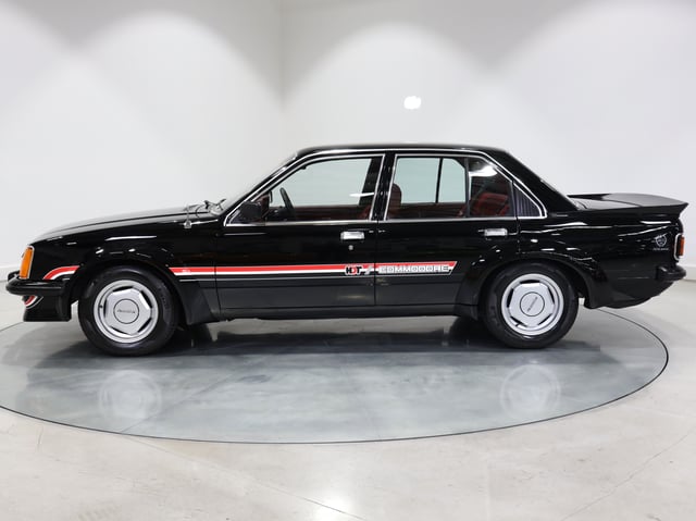 1980 HDT VC Brock Build No 367 - Tuxedo Black - Image 169332