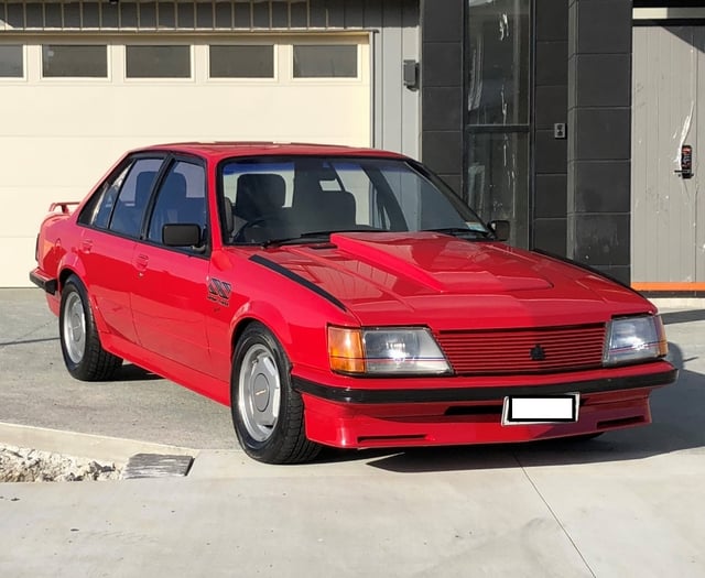 1982 HDT Brock VH Commodore SS Group Three #619 - Image 77193