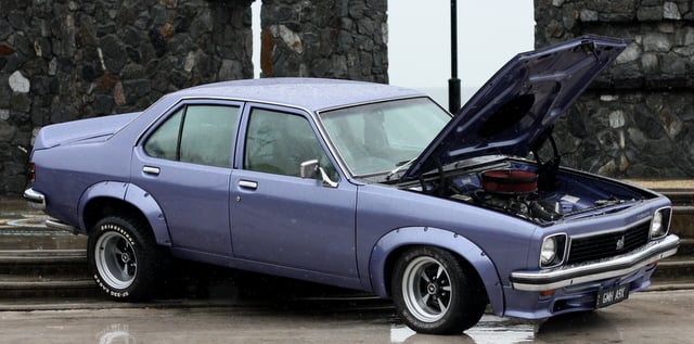 LX SLR 5000 Torana - - Image 37400