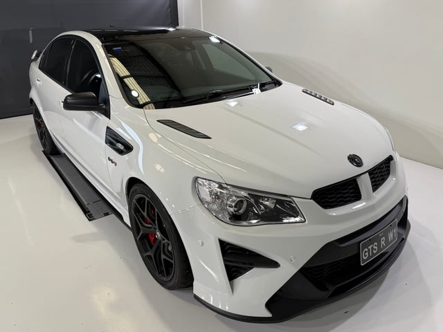 2017 HSV GTSR W1 Build No. 88/275 - Image 186354