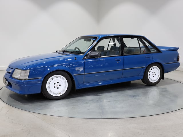 1985 HDT VK Group A SS Build No. 114/500 - 87,801 km  - Image 188519