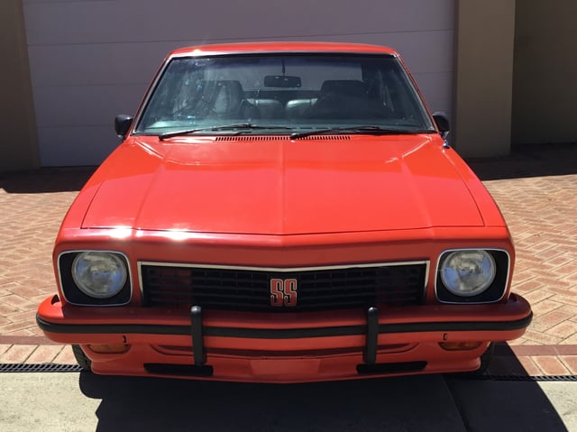 1976 Holden LX Torana SS Hatchback 5.0L  - Mandarin Red - Image 180804