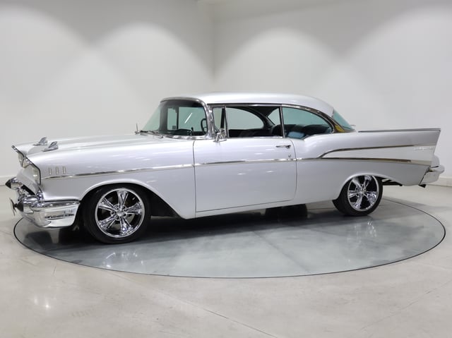 【絶版】 '57 chevy BelAir Hardtop 1957 1957_chevrolet_bel-