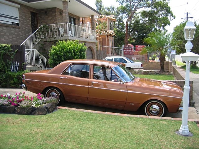 XY Falcon 500 351 - Image 1811