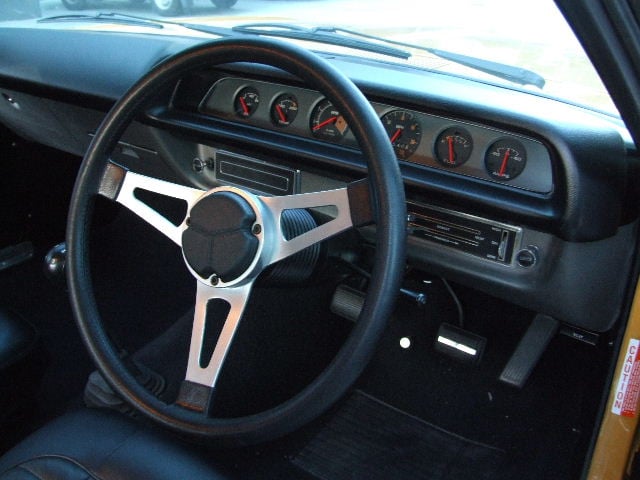 VH E38 Charger - Image 10775