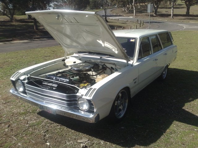 V.F. Regal Safari Wagon - Image 20475