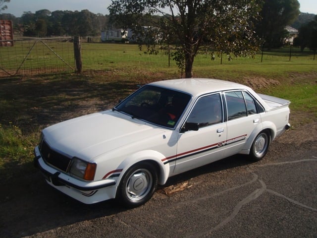 VC Brock Commodore Replica - Image 38016