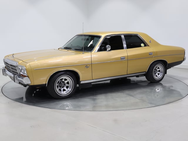 1976 Chrysler CL Valiant Regal SE - Topaz Gold Metallic - Image 131239
