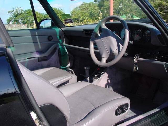 Porsche 911 Carrera Targa - Image 3146