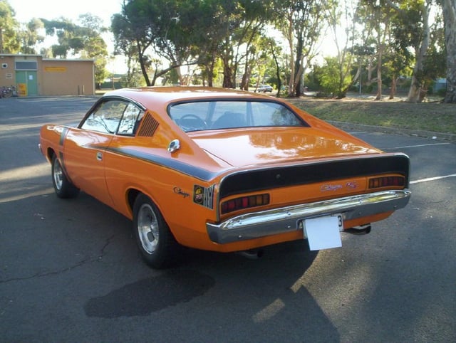 E38 Valiant Charger - Image 9596