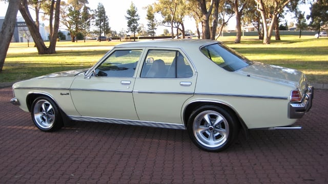 1977 HZ Holden Kingswood SL 5.0L V8 - Image 61440