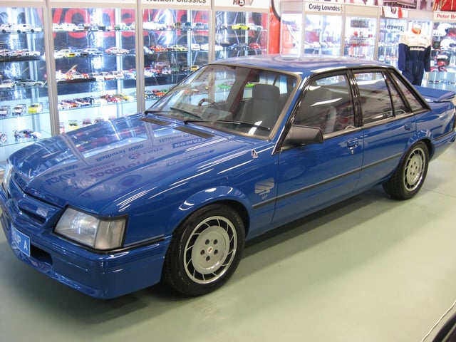 HDT VK Group A Brock Commodore #485 - Image 41154