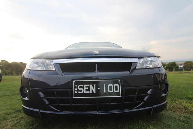 2001 VX HSV Senator Signature - 18,220 km - Image 103614