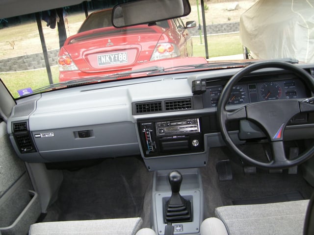 VL Group A Commodore #44 - Image 18156