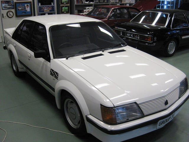 HDT VH Group 3 Brock Commodore #1020 - Image 41079