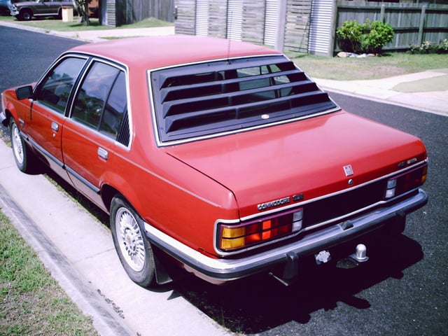 VB SLE Commodore V8 - Image 29427