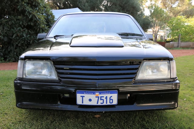 1984 VK Group 3 Commodore Replica - Image 105108