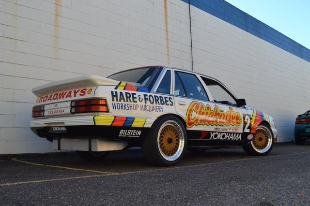 1986 VK Group A Chickadee Race Replica - Image 48679