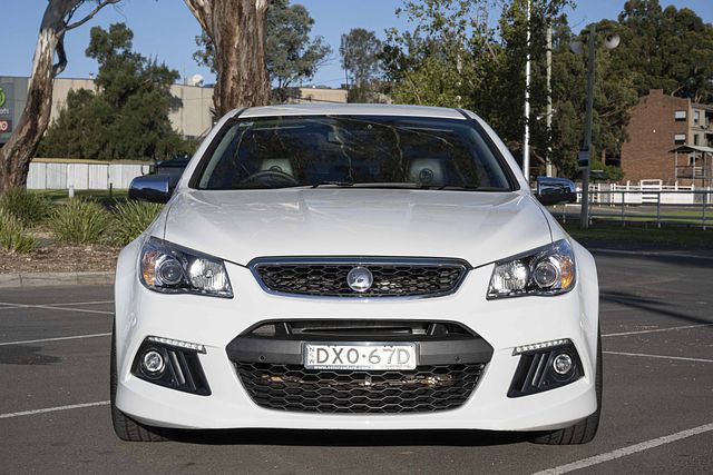 2015 VF HSV Senator Signature Build No.397 - Image 103305