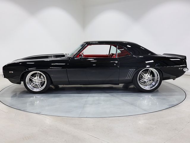 1969 Chevrolet Camaro SS Restomod - Jet Black … - Image 182821