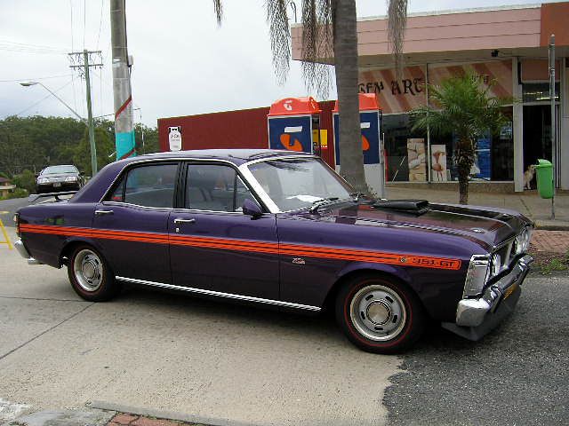 XY GS Falcon Police Chaser - Image 407