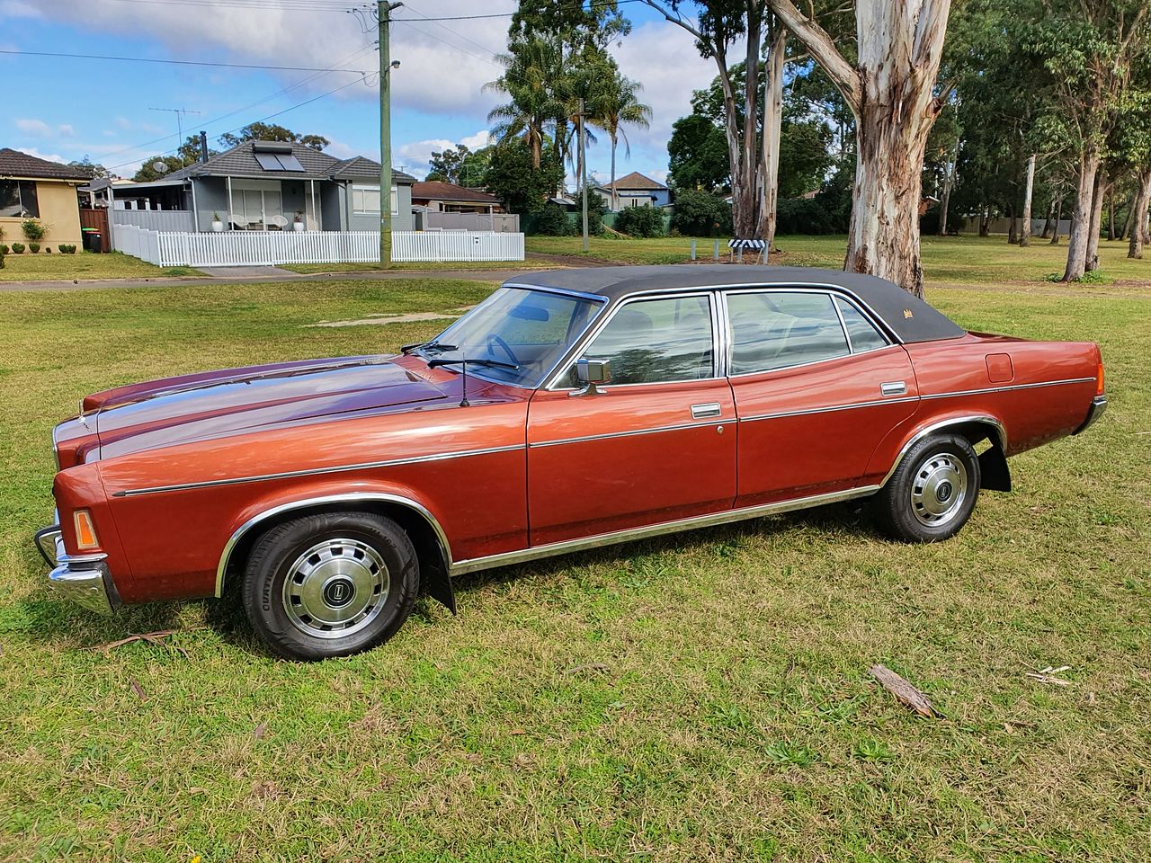 1978 Ford P6 LTD 351 V8 - Sunroof - Image 90523