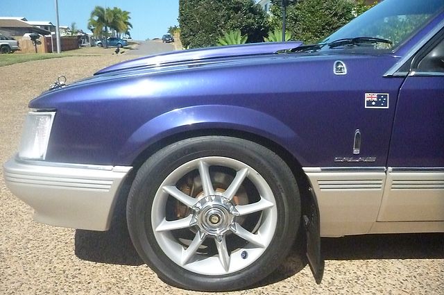 1985 VK Holden Calais 308 V8 - Image 55285