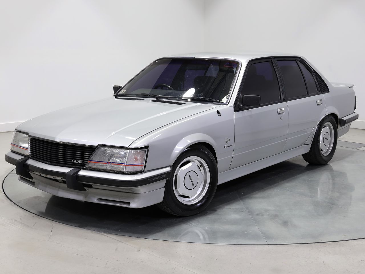 1983 Holden HDT VH Commodore  SLE ADP - Peter Brock's Personal Car - Image 144984