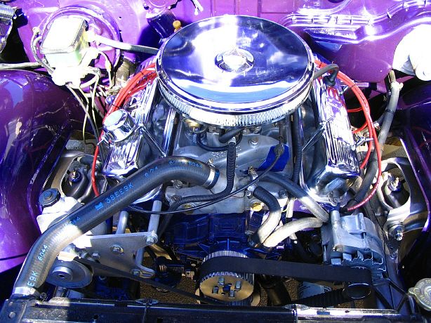 Holden HJ  1 Tonner - Image 2560