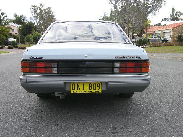 VK Police Commodore - Image 13200