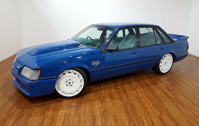 1985 VK Group A Brock Commodore Replica - Image 71716