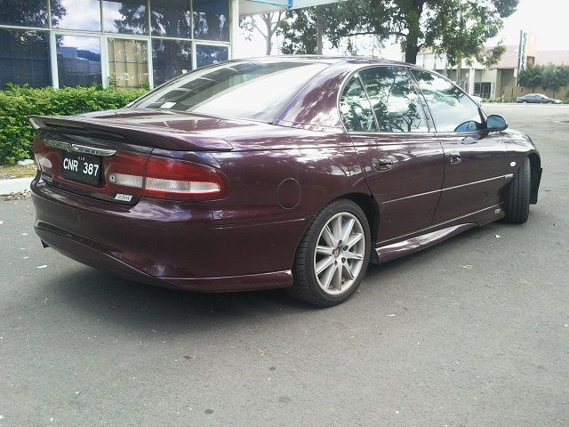 VT HSV Senator 220i - Image 37250