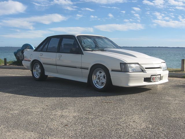 VK SS Commodore #1774 - Image 31256