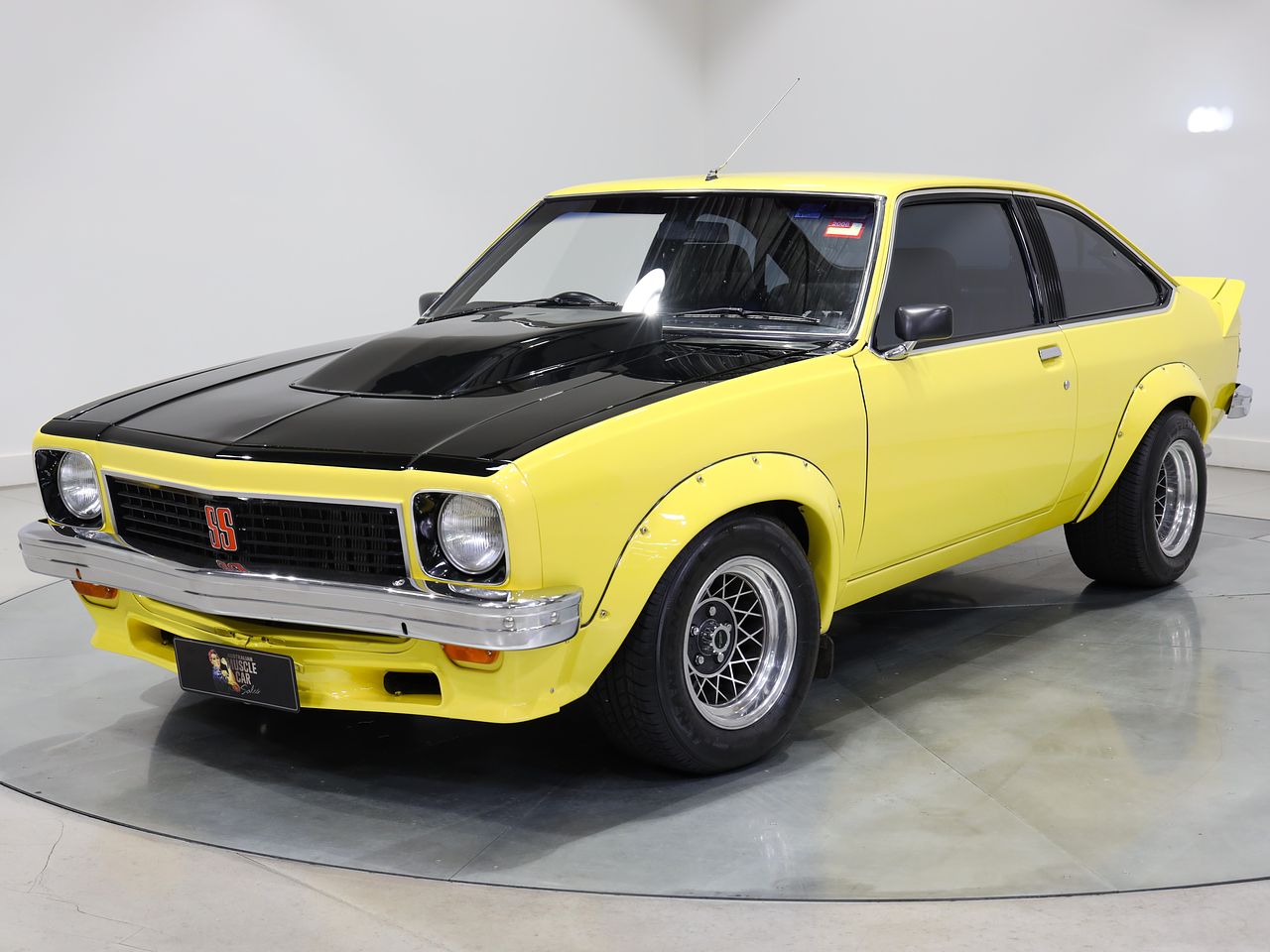 1977 Holden LX Torana SS A9X Hatchback - Jasmine Yellow … - Image 176725